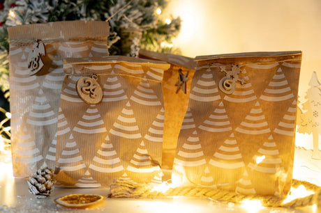 Weihnachtspapiertüten 120x210mm Weihnachtsbäume 50St.