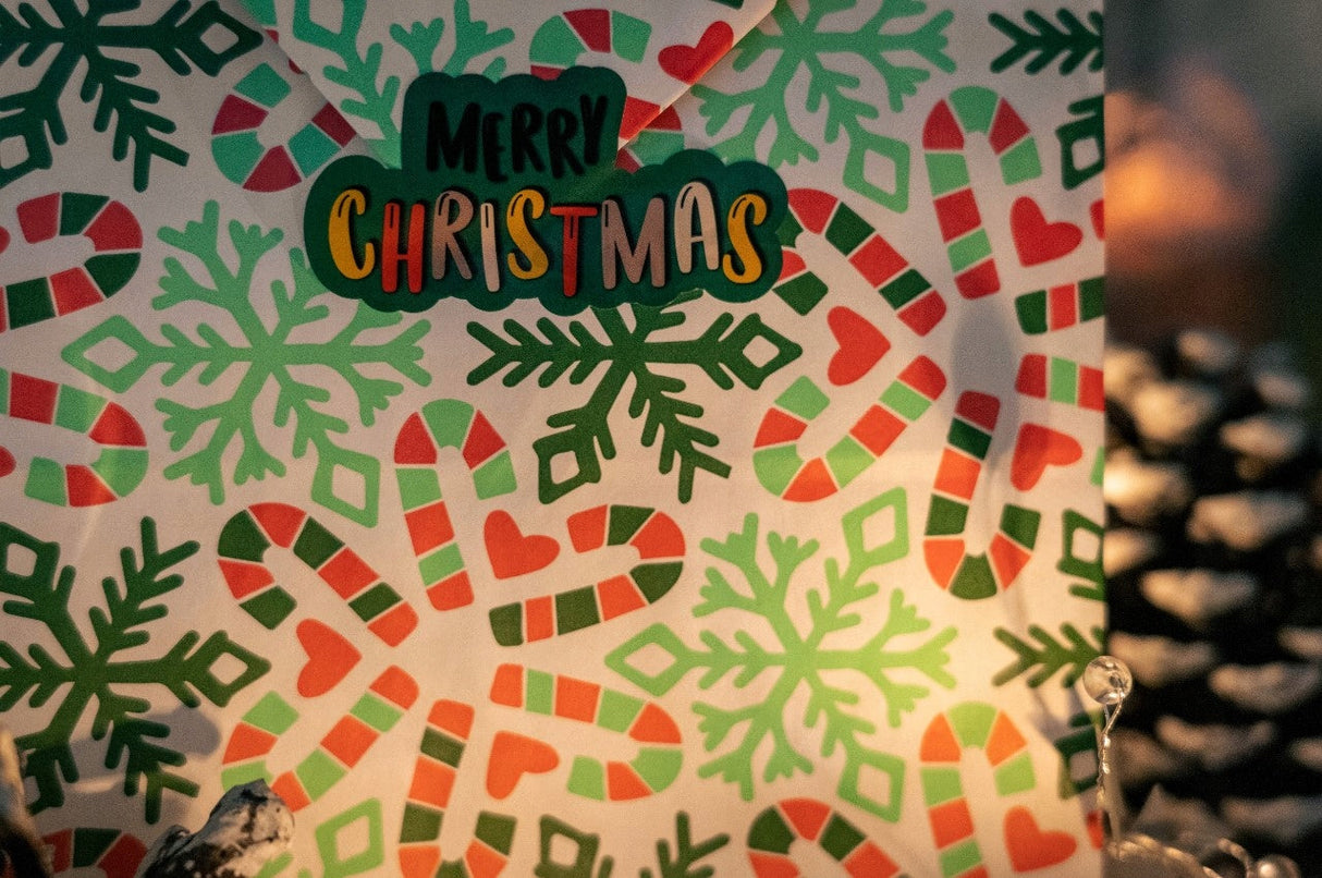 Set Weihnachtsgeschenktüten – verschiedene Größen und Zubehör 8-tlg.