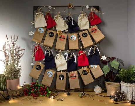 Adventskalender BAUMWOLLTASCHE + PAPIERTASCHE + WEIHNACHTSAUFKLEBER