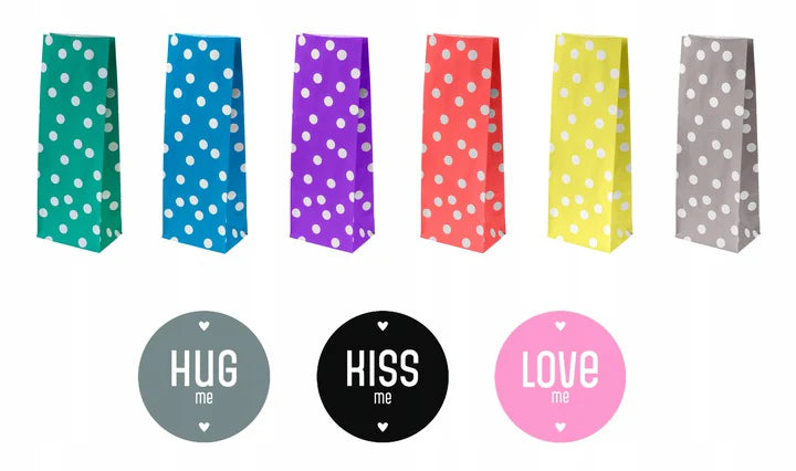 Papiergeschenktüten für Süßigkeiten 10x7x28 (6 Stück) - HUG KISS LOVE