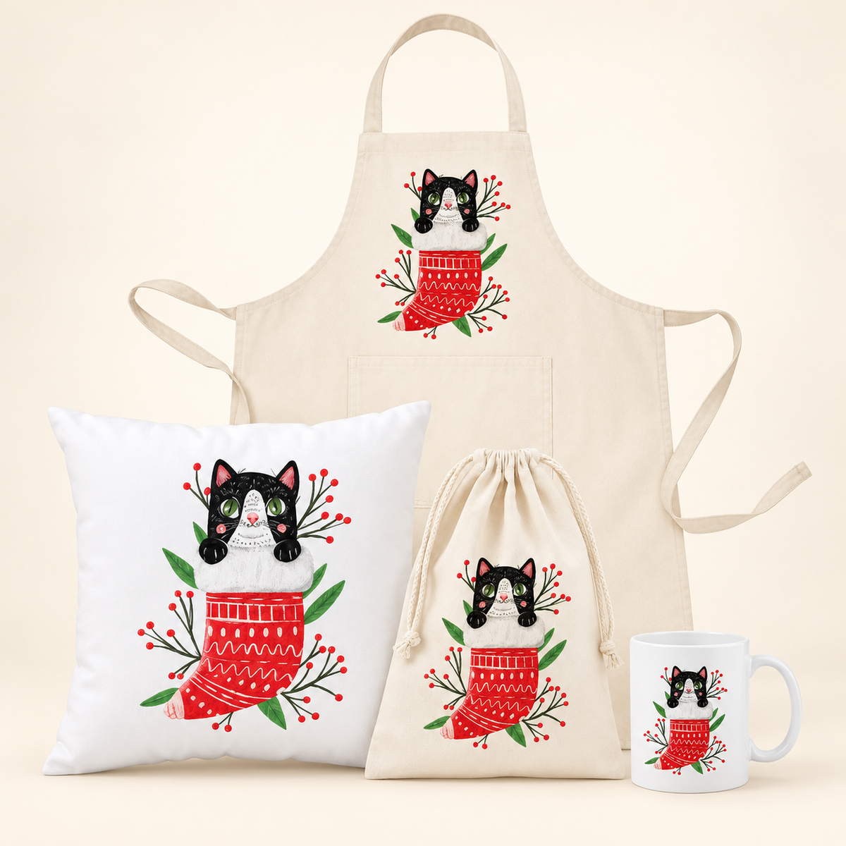 Weihnachtsset Schwarzes Kätzchen – Beutel, Kissen, Schürze und Becher