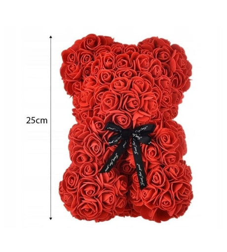 Roter Teddybär aus künstlichen Rosen - romantische Dekoration und Geschenk