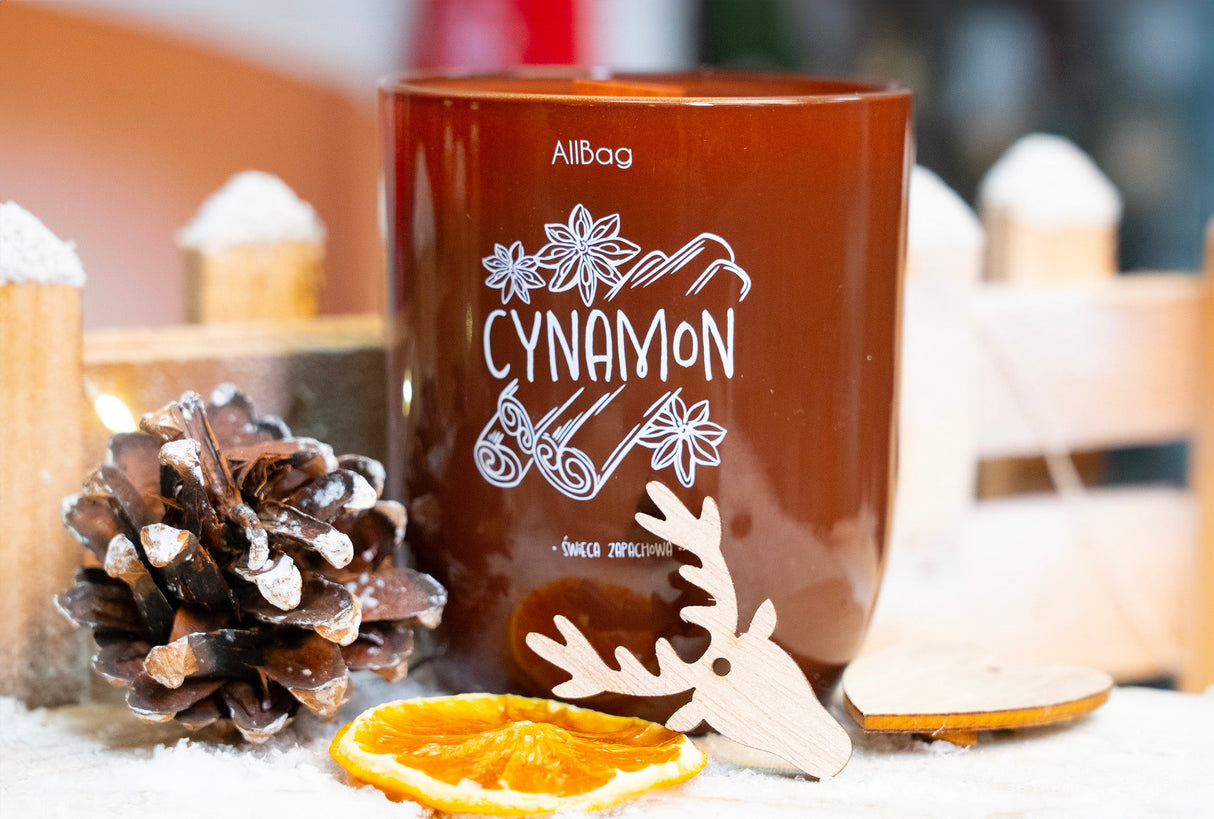 Duftende Sojakerze im Glas, Zimtduft