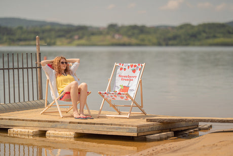 Holzliegestuhl mit Druck Lato