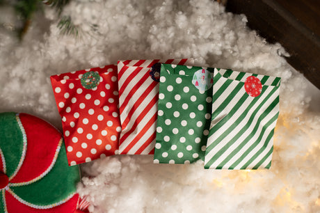 Papiertüten mit Aufklebern 24 Stück