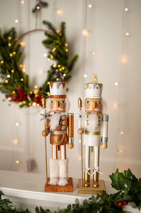 Weihnachts-Nussknackerfiguren