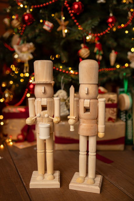 Weihnachts-Nussknackerfigur