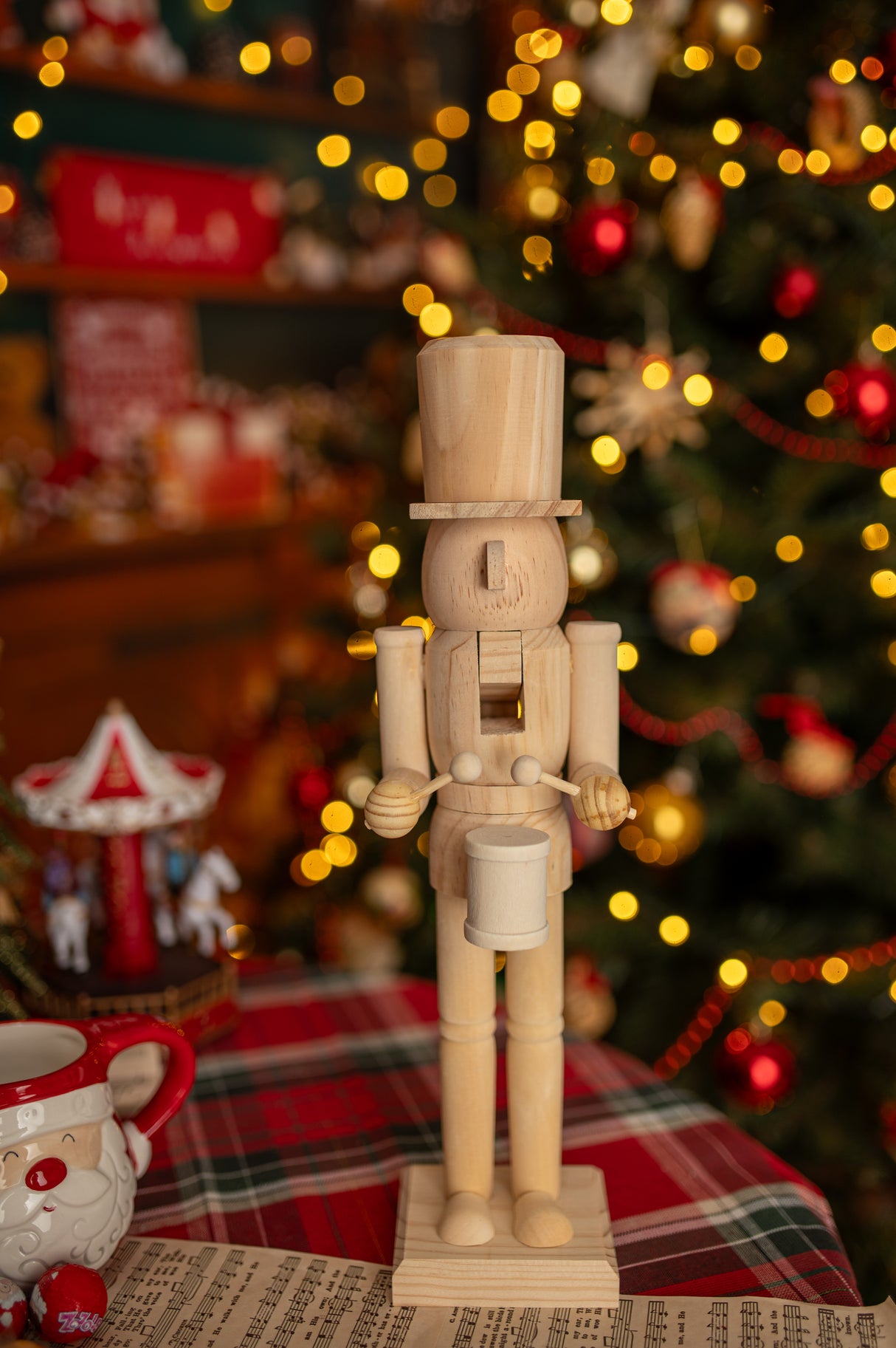 Weihnachts-Nussknackerfigur