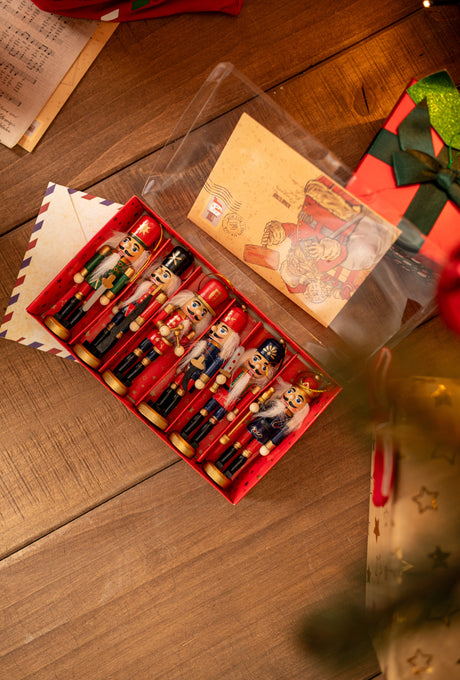 Nussknacker-Weihnachtsbaumhänger - 6er-Set
