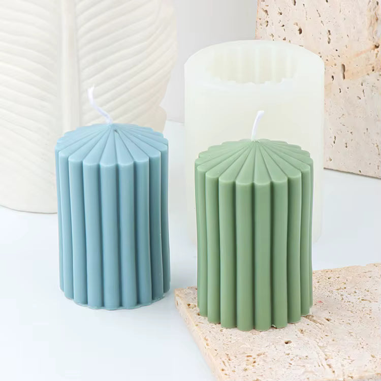 Weihnachts-Silikonform aus zerrissenen Kerzen