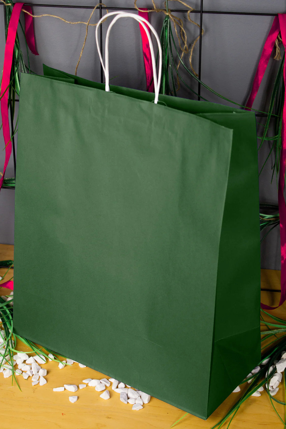 Papiertragetasche mit Premium-Drehgriff - DUNKELGRÜN - 350x150x400mm
