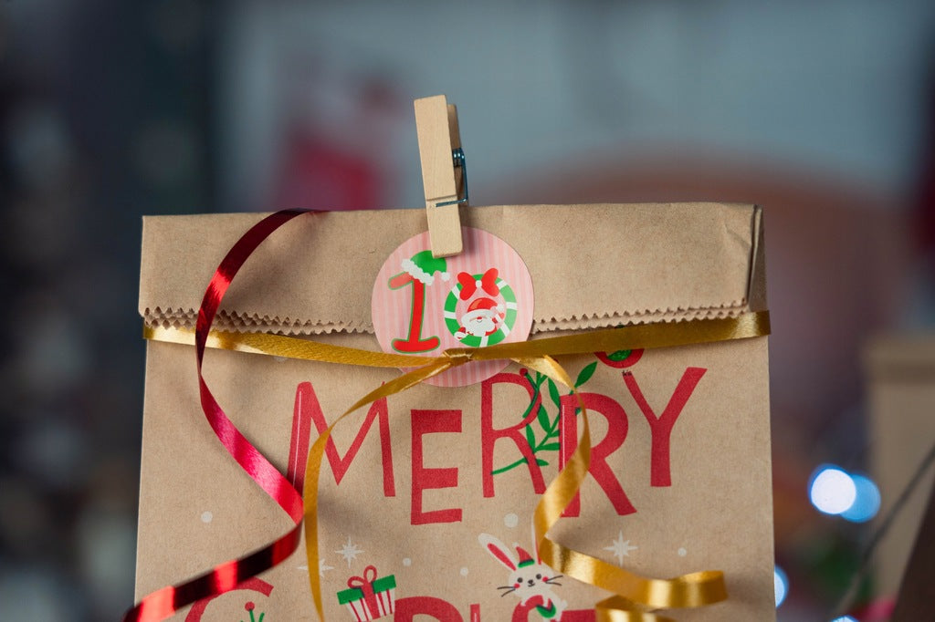 Adventskalender-Taschenset mit Zubehör