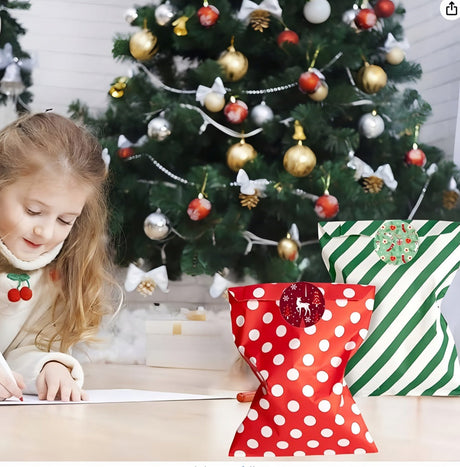 Papiertüten mit Aufklebern 24 Stück