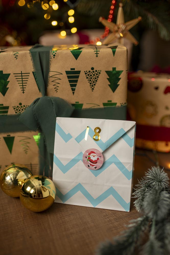 Adventskalender Blaue Tüten 24St.