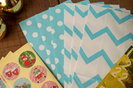 Adventskalender Blaue Tüten 24St.