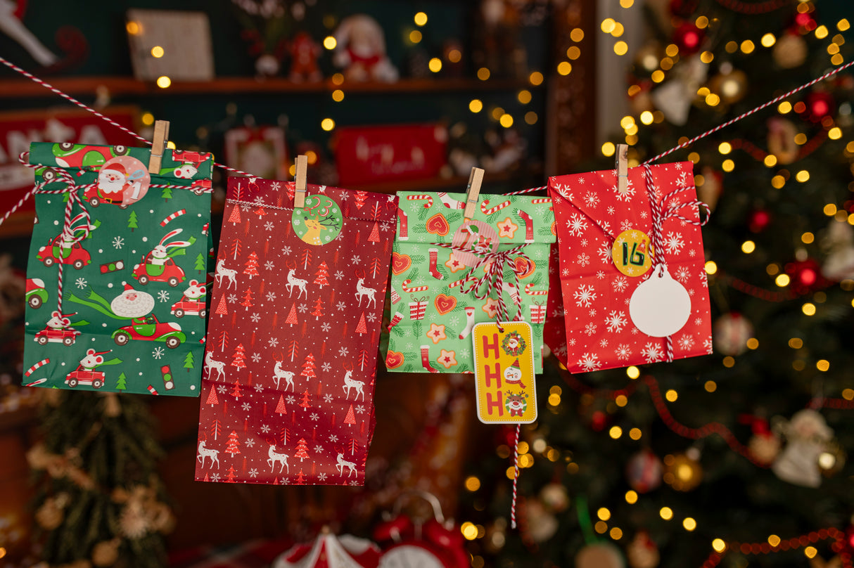 Adventskalender-Taschenset mit Zubehör