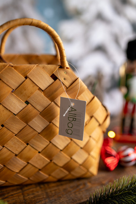 Dekorativer Geschenkkorb