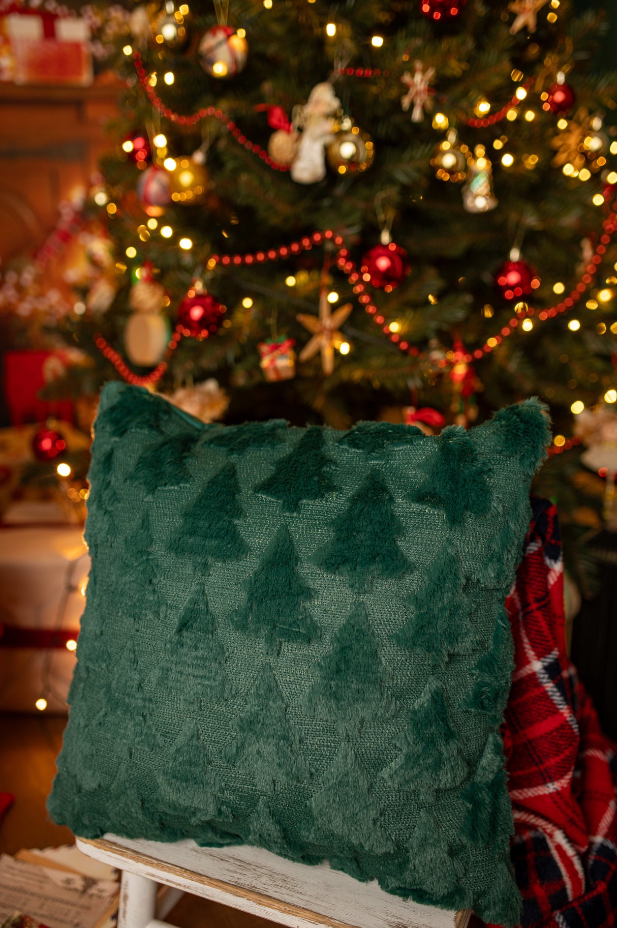 Plüschiges grünes Kissen 45x45cm