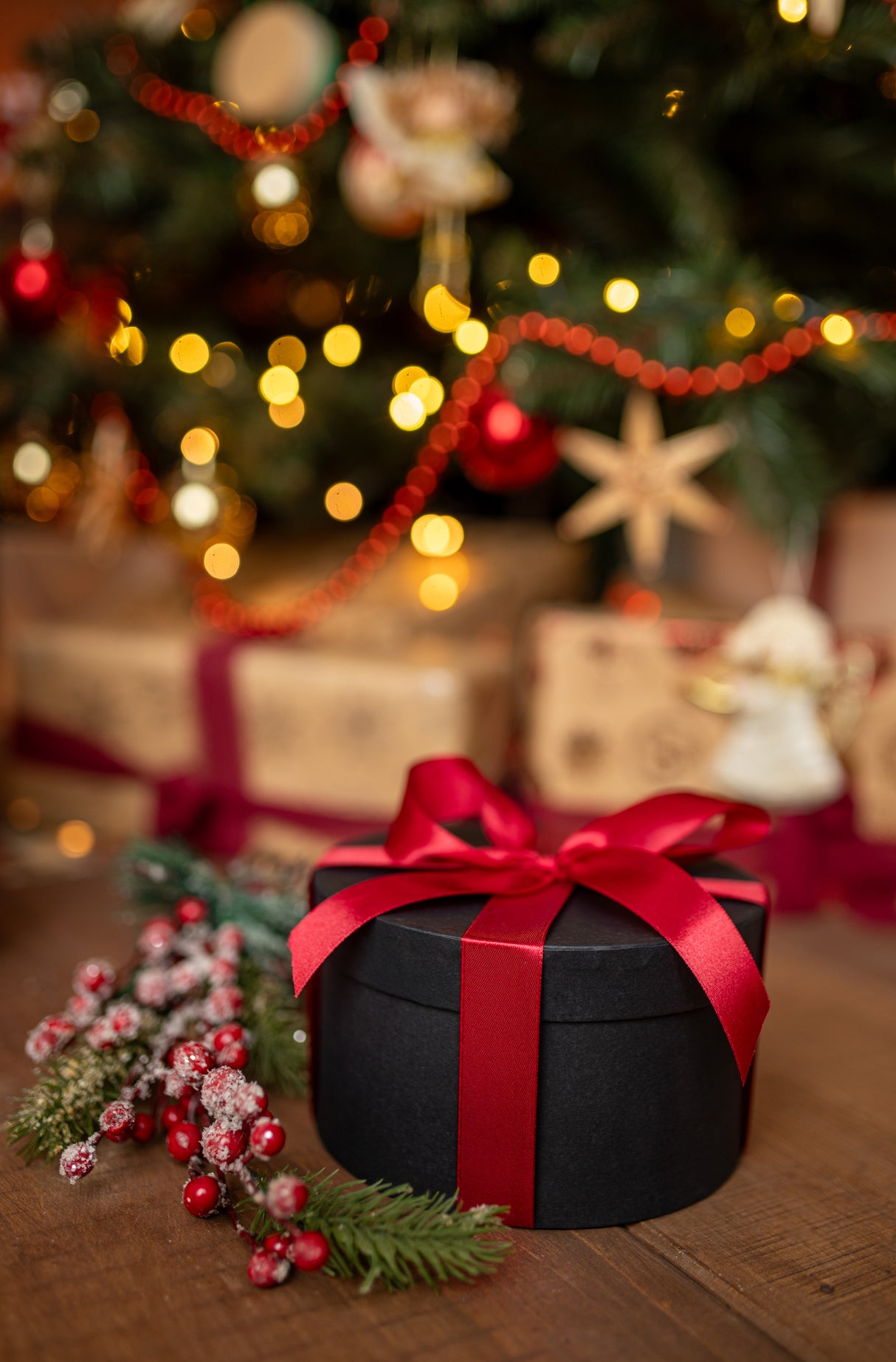 Set mit 4 schwarzen Geschenkboxen