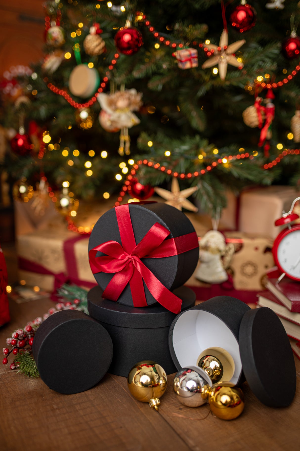 Set mit 4 schwarzen Geschenkboxen
