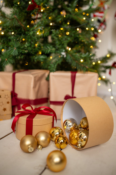 Set mit 4 Kraftpapier-Geschenkboxen