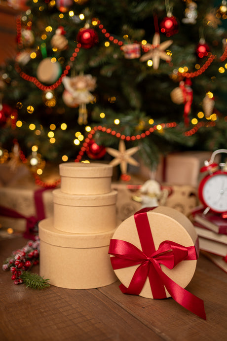 Set mit 4 Kraftpapier-Geschenkboxen