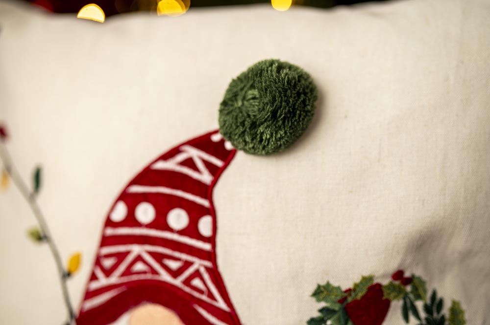 Plüsch-Koboldkissen 45x45cm