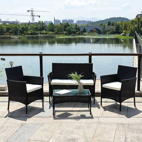 Gartenmöbel-Set aus Rattan für 4 Personen mit Tisch