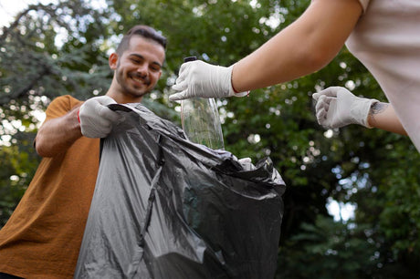 Schwarze Recycelte Müllsäcke 240L
