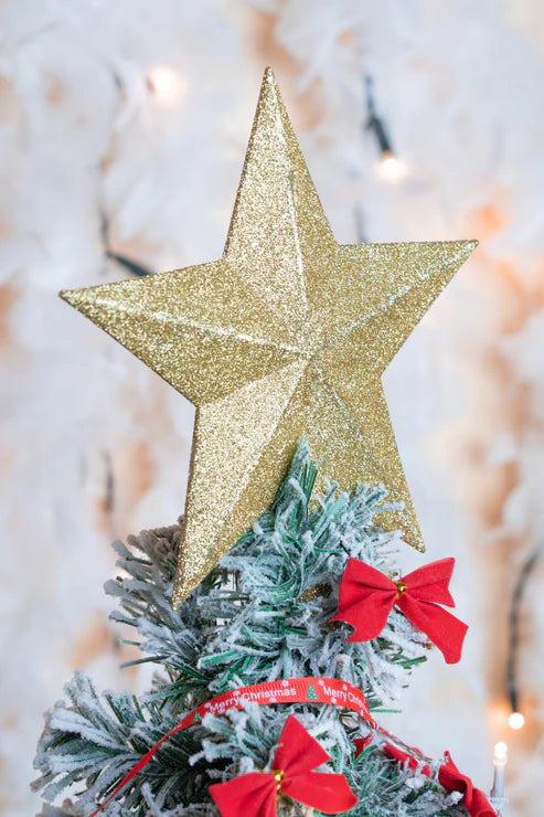 Goldstern am Weihnachtsbaum