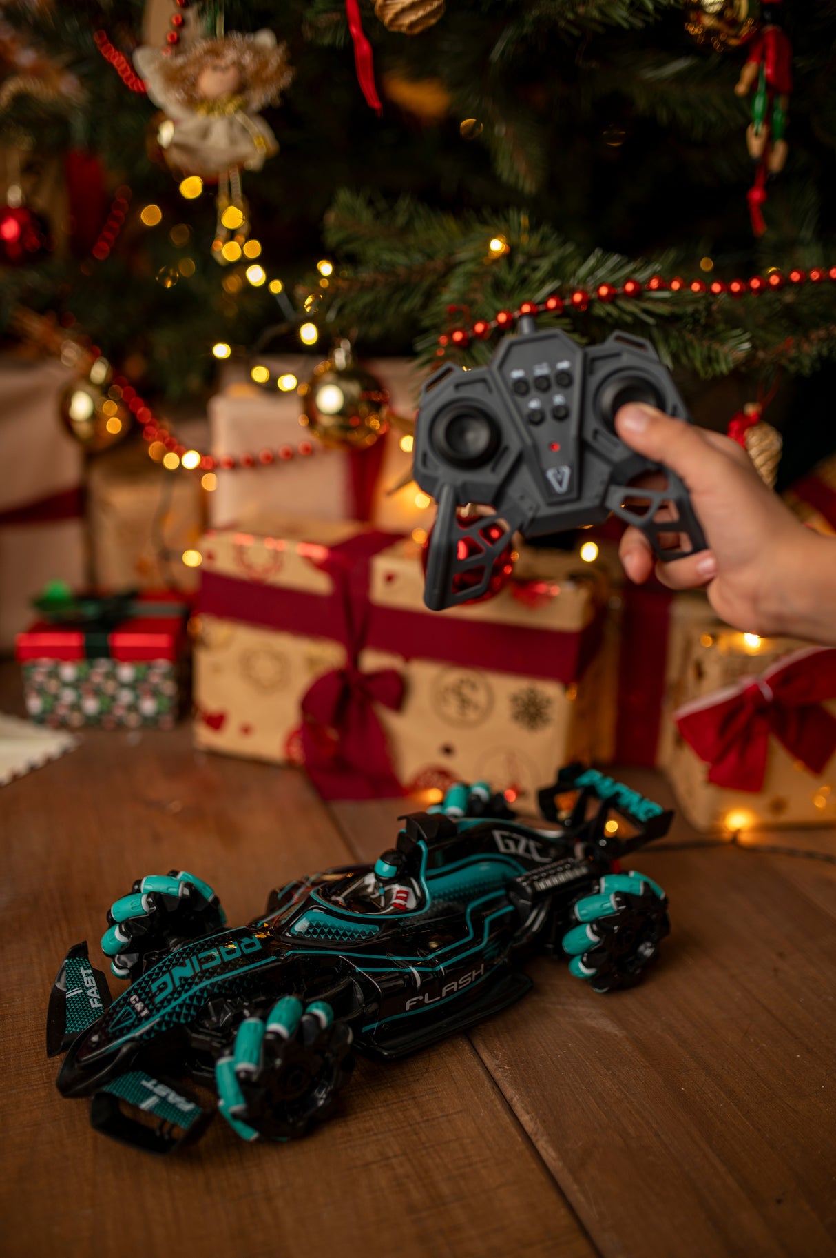 Ferngesteuertes Auto mit Gestensteuerung