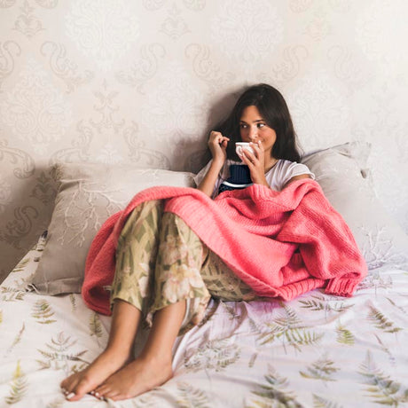 Wärmflasche 320x200mm marineblauer Pinguin im Schal