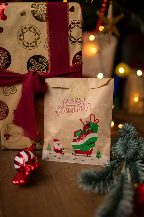 Papier-Adventskalender 130x180mm Kraft mit Aufklebern