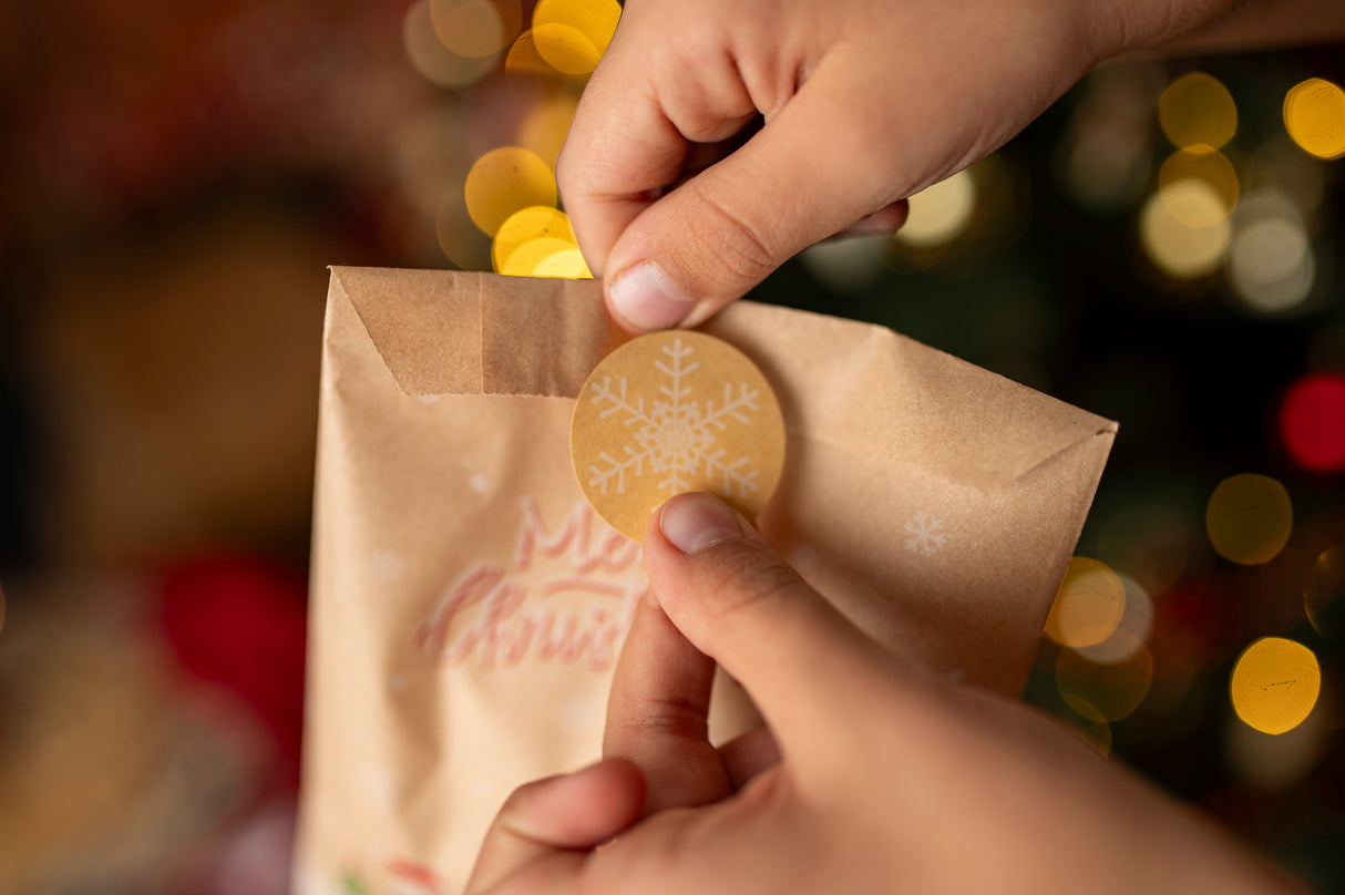 Papier-Adventskalender 130x180mm Kraft mit Aufklebern