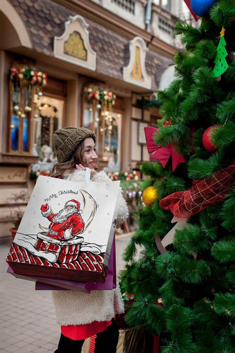 Weihnachtspapiertüte 400x180x390 mm Weihnachtsmann und Elf