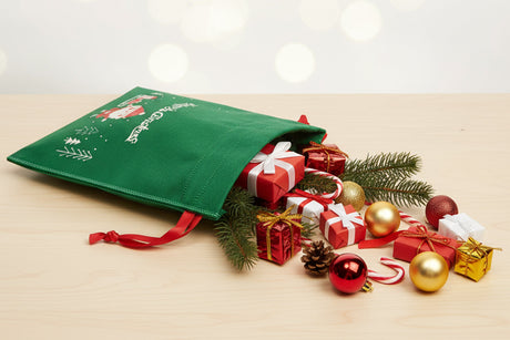 Set Weihnachtstüten aus Wigofil 150x220mm Grün 10St.