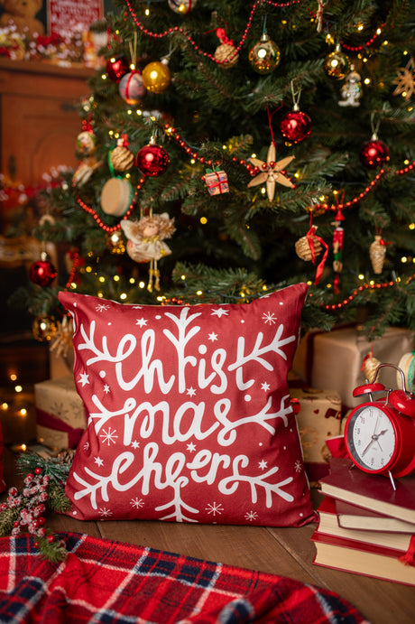 Set mit weihnachtlichen Dekokissenbezügen 44×44cm