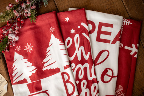 Set mit weihnachtlichen Dekokissenbezügen 44×44cm