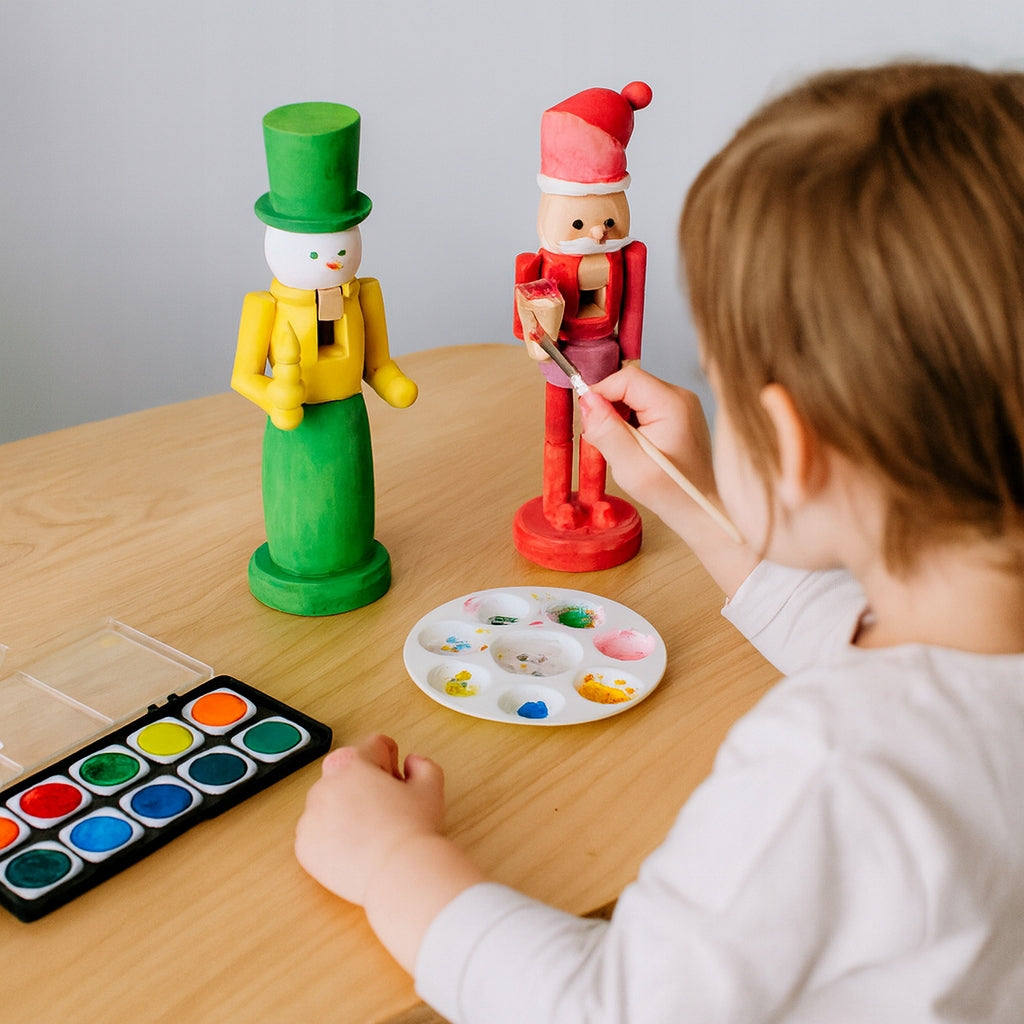 Dekorativer Nussknacker aus Holz, 2 Stück