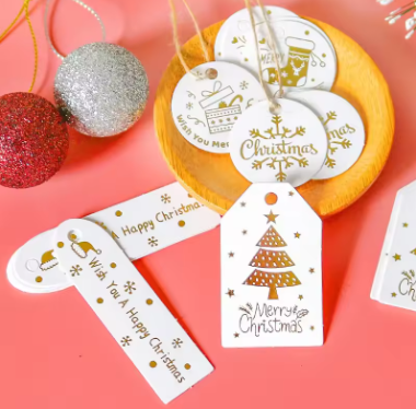 50 weiße und goldene Tischkarten für Geschenke