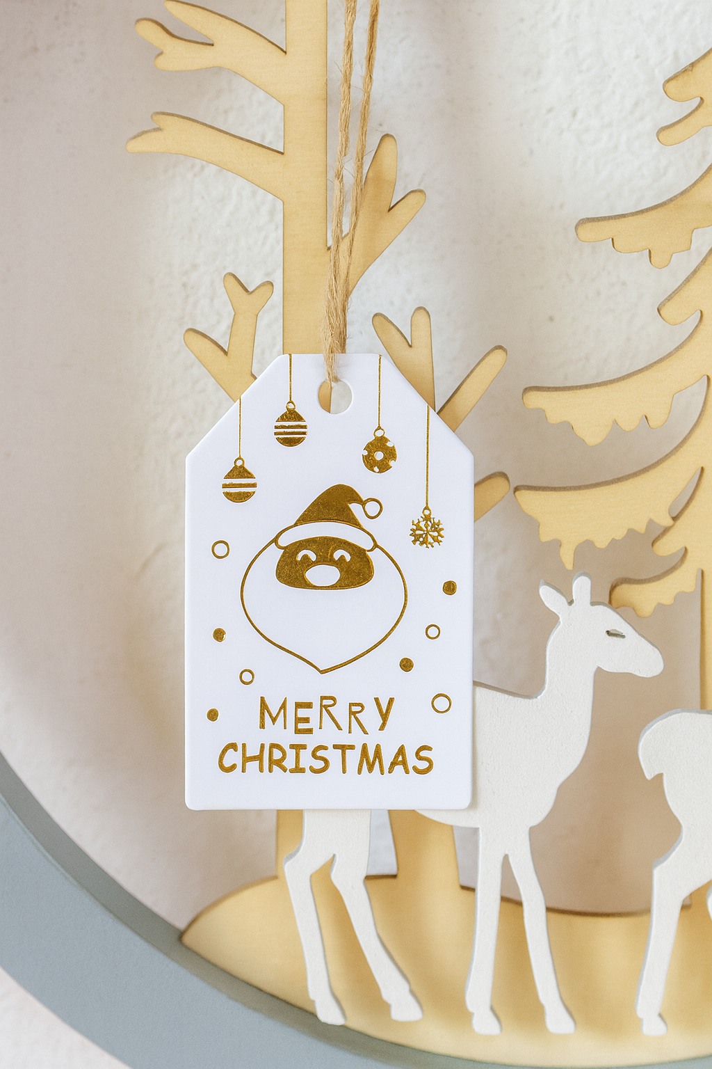 50 weiße und goldene Tischkarten für Geschenke