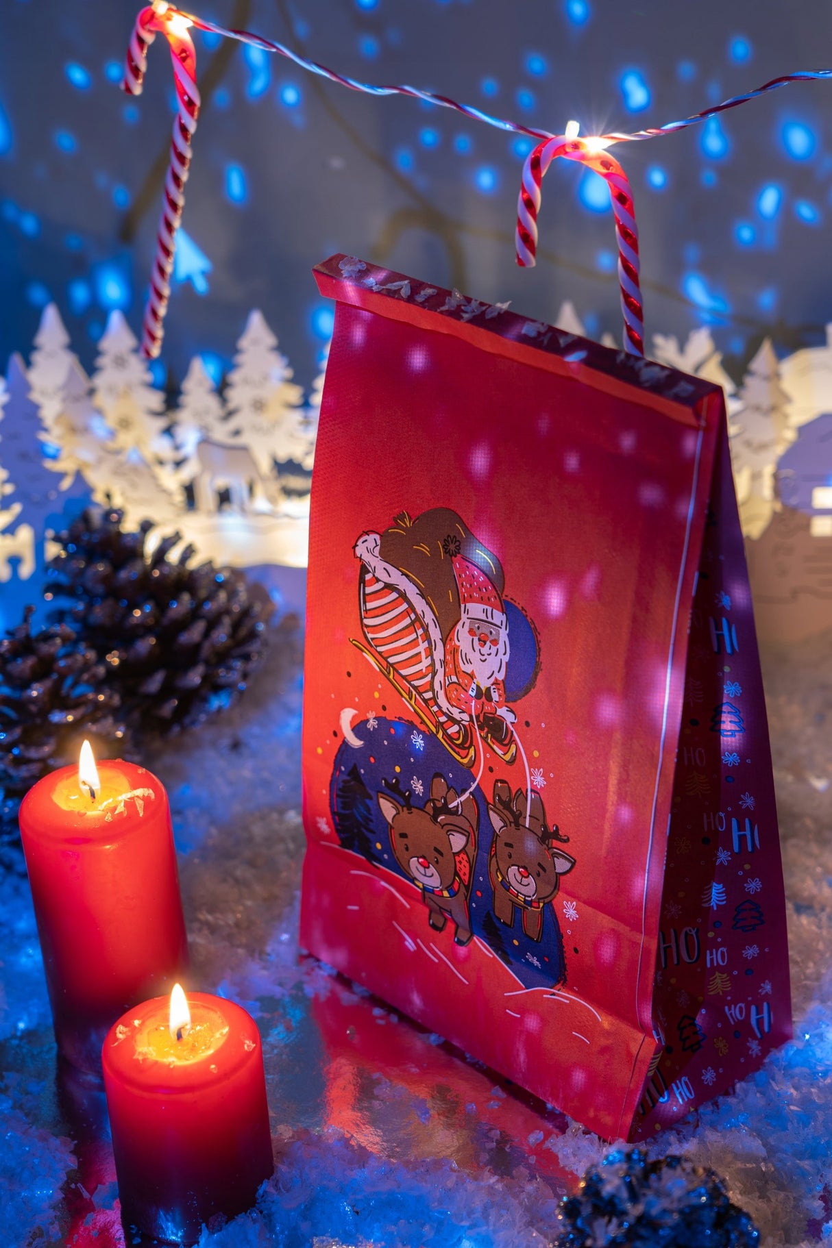 Weihnachtsgeschenktüten Set rot und weiß 8-tlg.