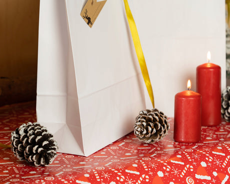 Weihnachtsgeschenktüten Set rot und weiß 8-tlg.