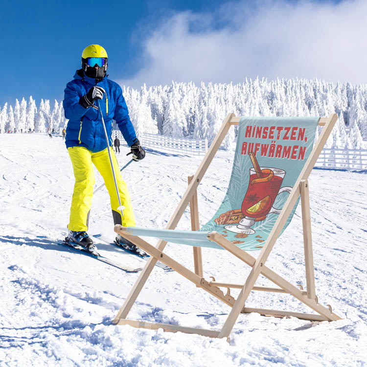 Hölzerner Winter-Liegestuhl. SITZEN SIE SICH UND WÄRMEN SIE SICH AUF