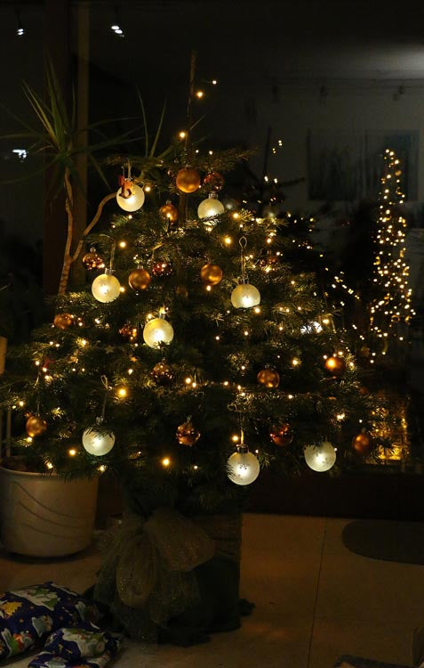 LED-Weihnachtsbaumlichter mit Ring 2,8m