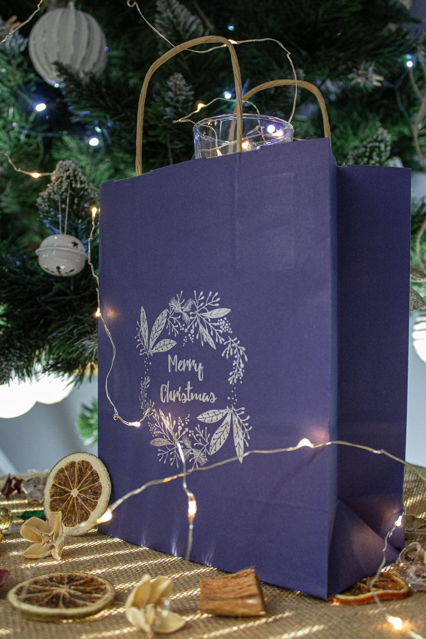 18+8,5x23cm Silberkranz Marineblaue Weihnachts Kraft Geschenktüten